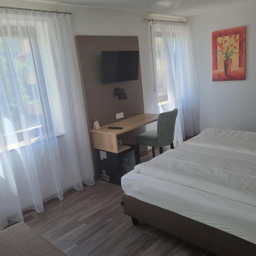 Garni Krone 3* Гайслинген-ан-дер-Штайге